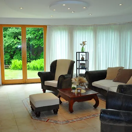 Patak Dream House 펜션 *